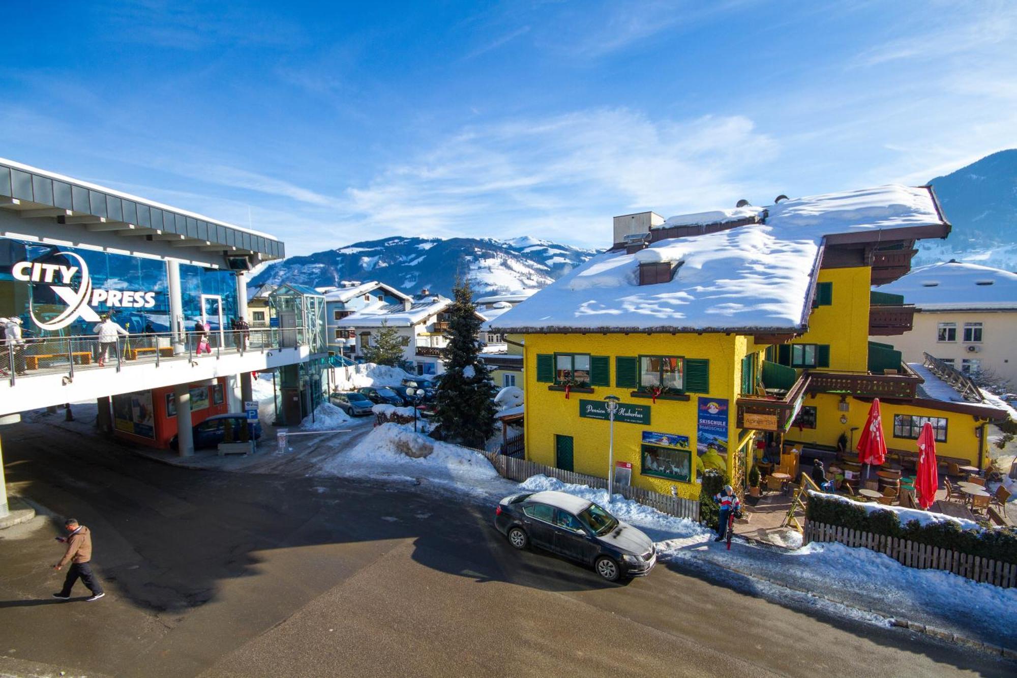 Hotel Pension Hubertus Zell am See Exterior photo