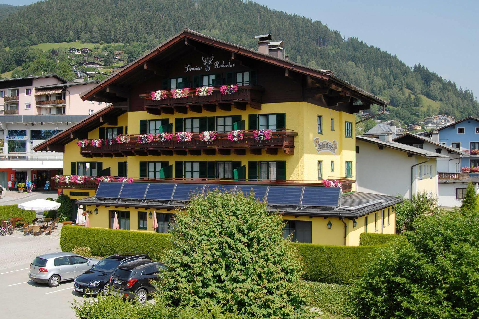 Hotel Pension Hubertus Zell am See Exterior photo